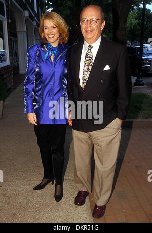 7. Juni 1997 - ARLENE BUJESE GALLER EXHIBIT.06/07/1997. GORDON M GRANT / / 1997.BETSY MCCAUGHEY ROSS und WILBUR ROSS(Credit Image: © Globe Photos/ZUMAPRESS.com) Stockfoto