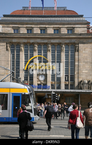 Leipzig Sachsen Hauptbahnhof Hauptbahnhof Hauptbahnhof Promenaden Stockfoto
