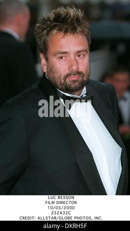 10. Mai 2000 - LUC BESSON. FILM DIRECTOR.10/05/2000.Z32A32C. CREDIT: (Kredit-Bild: © Globe Photos/ZUMAPRESS.com) Stockfoto