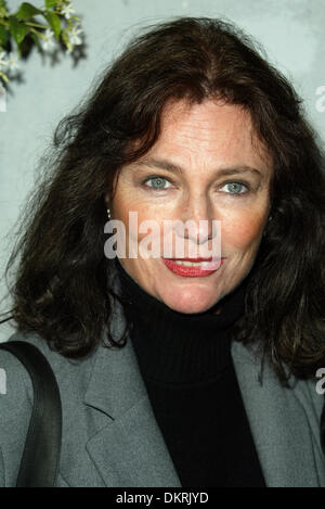 JACQUELINE BISSET. SCHAUSPIELERIN. HOLLYWOOD, LOS ANGELES, USA.10/04/2002.LA2520 Stockfoto