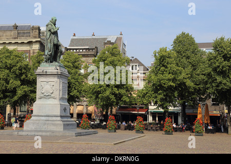 Höhle Haag Plein Willem Höhle Erste Stockfoto