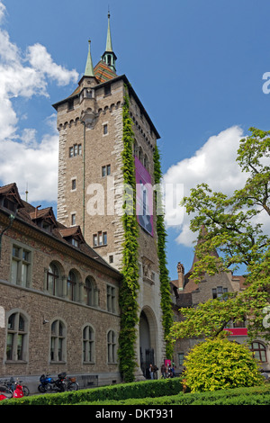 Europa Schweiz CH Zürich alte Stadt Museumstrasse Schweizerisches Landesmuseum Architektur Burgen bauten Konstruktionen Stockfoto