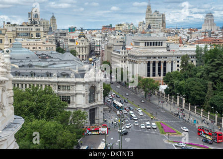 Luftaufnahmen der Cibeles-Platz und Alcalá Straße von Stadt befohlen top Stock Terrasse. Madrid. Spanien Stockfoto