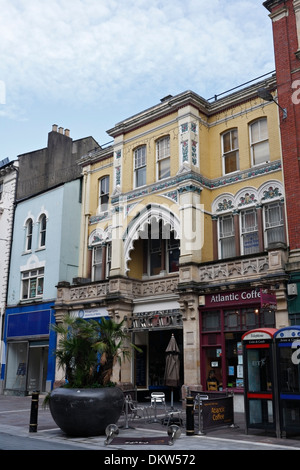 Der Eingang zur High Street Arcade Cardiff Stockfoto