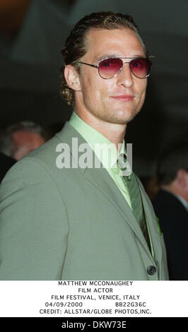 4. September 2000 - Filmfestival, Venedig, Italien - MATTHEW MCCONAUGHEY. FILM-SCHAUSPIELER. FILM FESTIVAL, VENEDIG, ITALY.04/09/2000.BB22G36C. CREDIT: (Kredit-Bild: © Globe Photos/ZUMAPRESS.com) Stockfoto