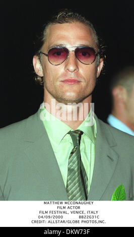 4. September 2000 - Filmfestival, Venedig, Italien - MATTHEW MCCONAUGHEY. FILM-SCHAUSPIELER. FILM FESTIVAL, VENEDIG, ITALY.04/09/2000.BB22G31C. CREDIT: (Kredit-Bild: © Globe Photos/ZUMAPRESS.com) Stockfoto