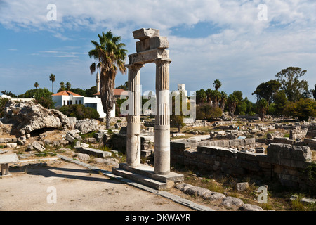 Kos-Agora Archäologie Ausgrabung Ausgrabungsstätte Griechenland Europa Hafen Insel Cannelures Wand Wände Meer Mittelmeer Stockfoto