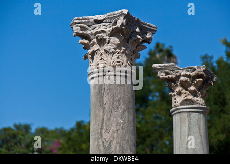 Kos-Agora Archäologie Ausgrabung Ausgrabungsstätte Griechenland Europa Hafen Insel Cannelures Wand Wände Meer Mittelmeer Stockfoto