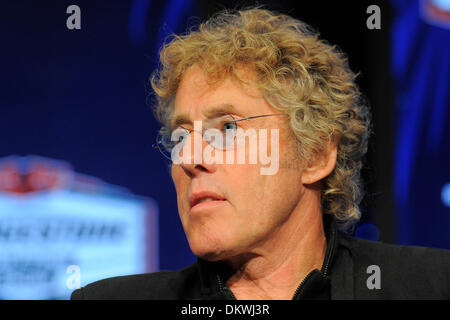 4. Februar 2010 - Fort Lauderdale, Florida, USA - The Who lead-Sänger ROGER DALTRY während einer Pressekonferenz NFL Super Bowl Medien Center in Fort Lauderdale, Florida Wer wird als die Halbzeit-Showact in Superschüssel Sonntag durchführen. (Kredit-Bild: © JB Skipper/ZUMA Press) Stockfoto