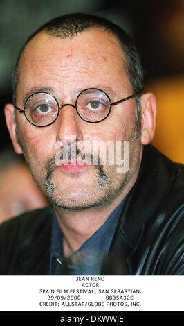 29. September 2000 - Filmfestival, SAN SEBASTIAN - JEAN RENO. SCHAUSPIELER. Spanien. FILMFESTIVAL, SAN SEBASTIAN,.29/09/2000.BB95A32C. CREDIT: (Kredit-Bild: © Globe Photos/ZUMAPRESS.com) Stockfoto