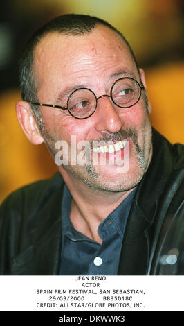 29. September 2000 - Filmfestival, SAN SEBASTIAN - JEAN RENO. SCHAUSPIELER. Spanien. FILMFESTIVAL, SAN SEBASTIAN,.29/09/2000.BB95D18C. CREDIT: (Kredit-Bild: © Globe Photos/ZUMAPRESS.com) Stockfoto