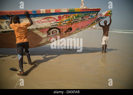 YAF Fischerdorf - Dakar, Senegal, Westafrika. Stockfoto