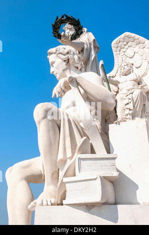 Statue auf der Spitze Augusta Street Bogen, Baixa, Lissabon, Portugal Stockfoto