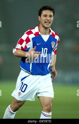 19. April 1942 - ECUADOR V Kroatien - NIKO KOVAC. Kroatien. INTERNATIONAL STADIUM YOKOHAMA. ECUADOR-V-CROATIA.13/06/2002.DIB4625. K47872. WELT CUP PREWIEW 2006. (Kredit-Bild: © Globe Photos/ZUMAPRESS.com) Stockfoto