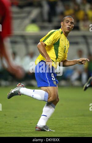 19. April 1942 - Brasilien V Belgien - RONALDO. BRASILIEN & INTER MAILAND. KOBE WING STADIUM, KOBE, JAPAN. BRASILIEN V BELGIUM.17/06/2002.DI3735. K47872. WELT CUP PREWIEW 2006. (Kredit-Bild: © Globe Photos/ZUMAPRESS.com) Stockfoto