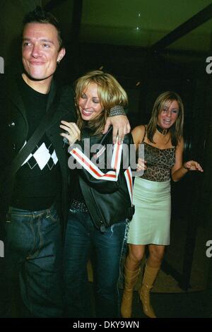 9. März 2001 - London, Großbritannien - © JACK LUDLAM 08 03 01.NATALIE APPLETON & Freund. AN DER MET BAR, LONDON. (Kredit-Bild: © Jack Ludlam) Stockfoto