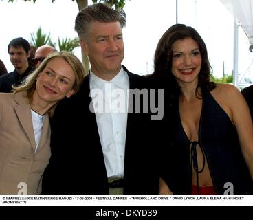 22. Mai 2001 - NICE MATIN - FESTIVAL CANNES.'' MULHOLLAND DRIVE '' DAVID LYNCH, LAURA ELENA HARRING ET NAOMI WATTS. Â © IMAPRESS - NICE MATIN. FESTIVAL DE CANNES 2001 (Kredit-Bild: © Globe Photos/ZUMAPRESS.com) Stockfoto