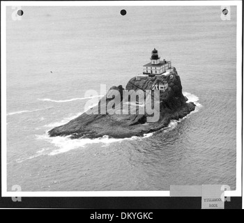 Tillamook Felsen Leuchtturm, 1947, ca. 1943 - ca. 1953 298212 Stockfoto