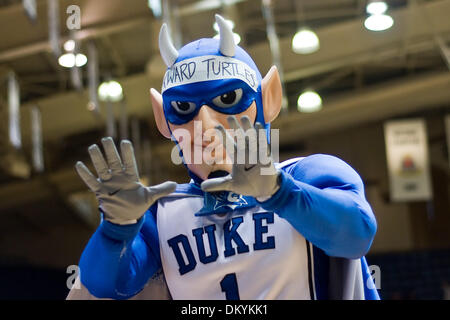 21. Februar 2010 - Durham, North Carolina, USA - 21. Februar 2009: Duke Blue Devil... Herzog schlägt Maryland 71-59 Cameron Indoor Stadium Durham NC... Obligatorische Credit: Mark Abbott / Southcreek Global (Kredit-Bild: © Mark Abbott/Southcreek Global/ZUMApress.com) Stockfoto