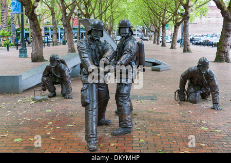 Washington, Seattle, Pioneer Square, Seattle gefallenen Feuerwehrleute Memorial Stockfoto