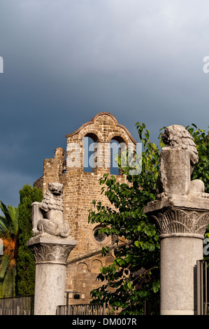 Kirche Sant Pau del Camp, Barcelona, Katalonien, Spanien Stockfoto