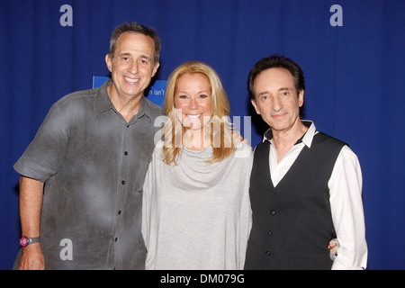 David Friedman Kathie Lee Gifford und David Pomeranz besucht ein Meet &amp; greet mit Cast und kreative Team von Broadway Stockfoto