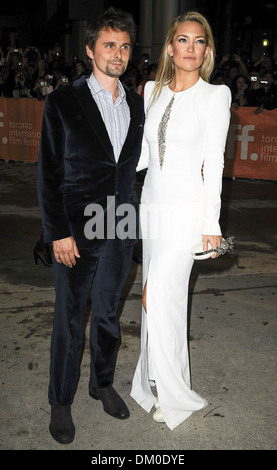 Kate Hudson mit Ehemann Matthew Bellamy "Nur ungern fundamentalistischen" premiere Ankünfte in der Roy Thomson Hall im Jahr 2012 Stockfoto