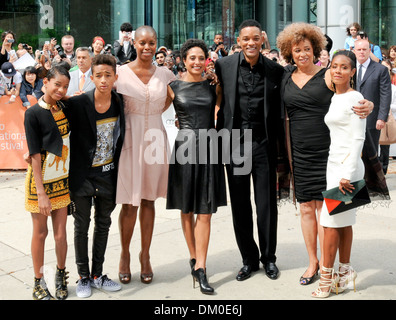 Willo Smith Jaden Smith Sidra Smith Shola Lynch Will Smith Angela Davis Jada Pinkett Smith 2012 Toronto Film Festival - "frei Stockfoto