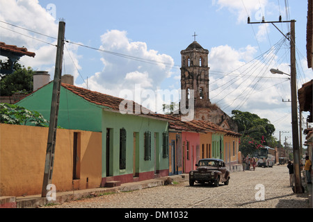 1947 Dodge Limousine, Calle José Mendoza (Santa Ana), Trinidad, Sancti Spiritus Provinz, Kuba, Karibik, Mittelamerika Stockfoto