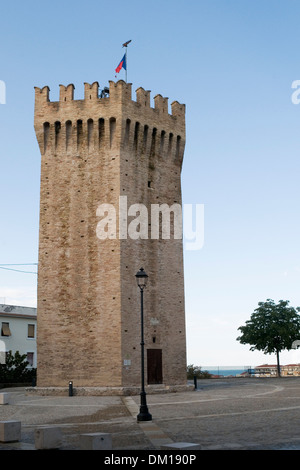 Torre dei Gualtieri genannt auch Torrione, San Benedetto del Tronto, Marken, Italien Stockfoto