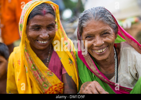 Frauen auf einem Markt in Bihar Zustand, Indien. Stockfoto