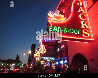 Außenseite des Honky Tonk bar namens Jack Bar-B-Que, Nashville TN Stockfoto