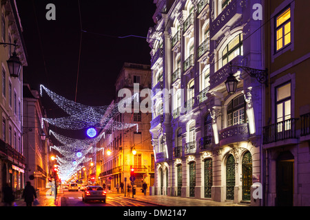 Weihnachtsbeleuchtung in der Rua da Prata, Lissabon, Portugal, Europa Stockfoto