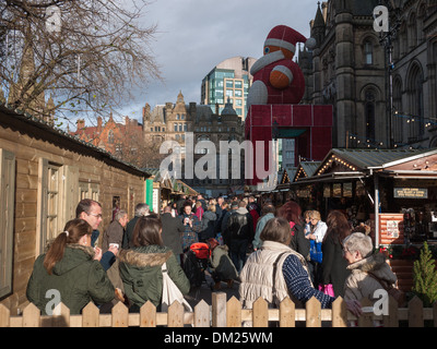 Manchester-Weihnachtsmärkte am Albert Square, Manchester Stockfoto