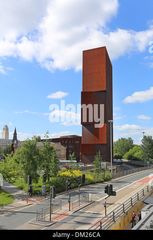 Fernsehturm, -Studentisches Wohnen in Leeds Stockfoto