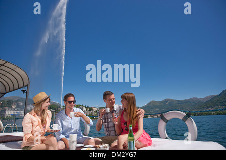 Schweiz Europa Paradiso Gruppe Frau Mann paar Paare See Monte Bre Lugano See Kanton TI Tessin Südschweiz Stockfoto