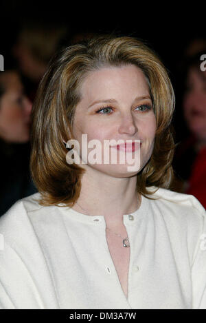 18. März 2002 - Los Angeles, Kalifornien - PANIC ROOM PREMIERE. IM LOEWS CENTURY PLAZA IN LOS ANGELES. BRIDGET FONDA. FITZROY BARRETT / 18.03.2002 K24431FB (D) (Kredit-Bild: © Globe Photos/ZUMAPRESS.com) Stockfoto