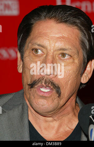 12. Oktober 2002 - Los Angeles, Kalifornien - DANNY TREJO.3RD Saison PARTY für die TV Serie Auferstehung BLVD, im PARK PARK PLAZA HOTEL. IN LOS ANGELES, CA. FITZROY BARRETT / 12.10.2002 K26619FB (D) (Kredit-Bild: © Globe Photos/ZUMAPRESS.com) Stockfoto