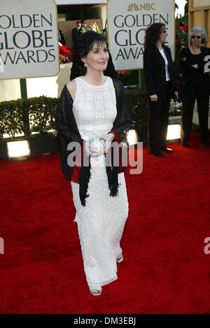 20. Januar 2002 - 59. GOLDEN AWARDS. IM BEVERLY HILTON HOTEL HILLS BEVERLY CA... ENYA. FITZROY BARRETT / 20.01.2002 K23865FB (D) (Kredit-Bild: © Globe Photos/ZUMAPRESS.com) Stockfoto