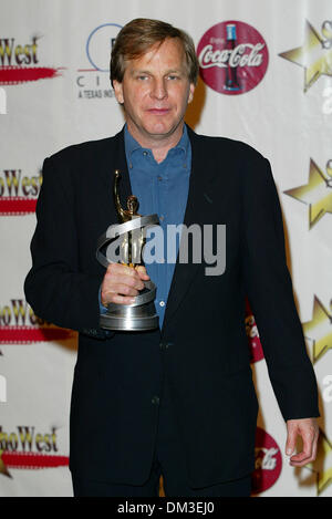 7. März 2002 - Los Angeles, Kalifornien - SHOWEST GALA AWARDS 2002. IM PARIS HOTEL IN LAS VEGAS. DOUG WICK (PRODUCER OF THE YEAR). FITZROY BARRETT / 07.03.2002 K24257FB (D) (Kredit-Bild: © Globe Photos/ZUMAPRESS.com) Stockfoto