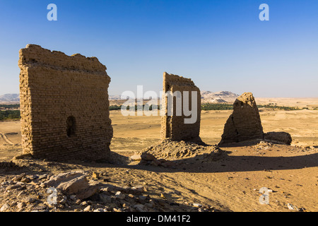 Ruinen des Tempels und der Festung ein Nadura an Al-Kharga, Ägypten Stockfoto