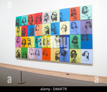 Ethel Scull 36 Mal von Andy Warhol aus dem Jahr 1963 jetzt hängen im Metropolitan Museum of Art in New York City. Stockfoto