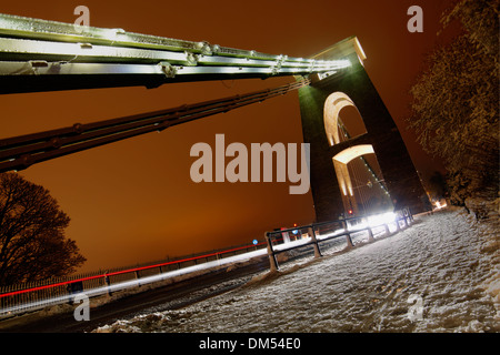 Clifton Suspension Bridge im Schnee. Bristol, Januar 2013. Stockfoto