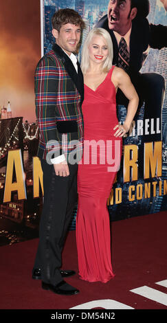 London, UK, 11. Dezember 2013 Max Rogers und Kimberly Wyatt besuchen Premiere für Anchorman: The Legend Continues, Fortsetzung Komödie nach San Diego Lieblings Nachrichtensprecher Ron Burgundy Vue West End, Leicester Square, London Foto: MRP/Alamy Live News Stockfoto