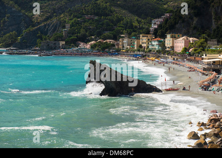 Strand, Monterosso al Mare, Cinque Terre, La Spezia Provinz, Ligurien, Italien Stockfoto