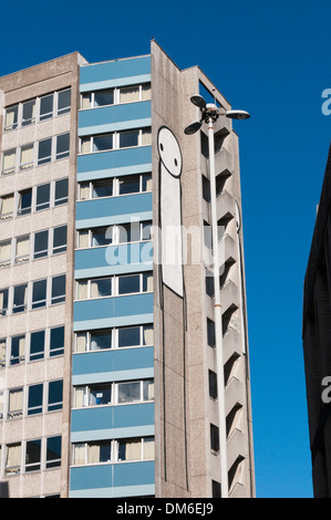 Graffiti von Stik in Bristol, die ursprünglich Bestandteil der See No Evil Streetart Projekt gebildet. Stockfoto