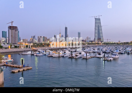 Sultan Mall mit Marina, Kuwait, Arabische Pensinula, Westasien Stockfoto