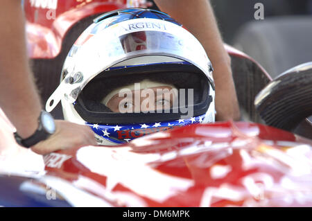 10. Juni 2005; Fort Worth, TX, USA; IR-Treiber DANICA PATRICK vor dem qualifying auf dem Texas Motor Speedway. Obligatorische Credit: Foto von David Bailey/ZUMA Press. (©) Copyright 2005 von David Bailey Stockfoto