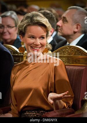 Brüssel, Belgien. 11. Dezember 2013. Königin Mathilde von Belgien besucht das Weihnachtskonzert im königlichen Palast in Brüssel, 11. Dezember 2013. Foto: Patrick van Katwijk / Niederlande und Frankreich, Stockfoto