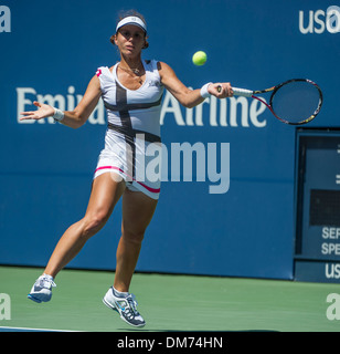 Varvara Cirstea uns Open 2012 Frauen Match - Samantha Stosur V Varvara Lepchenko - USTA Billie Jean King National Tennis Stockfoto
